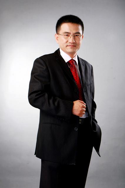 王强